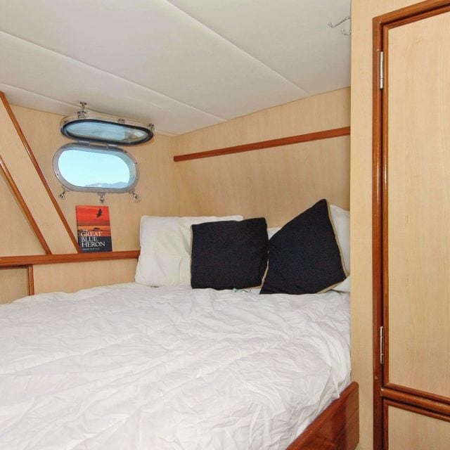 Odyssey double with bedding