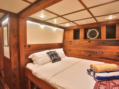 Ombak Putih Double Cabin