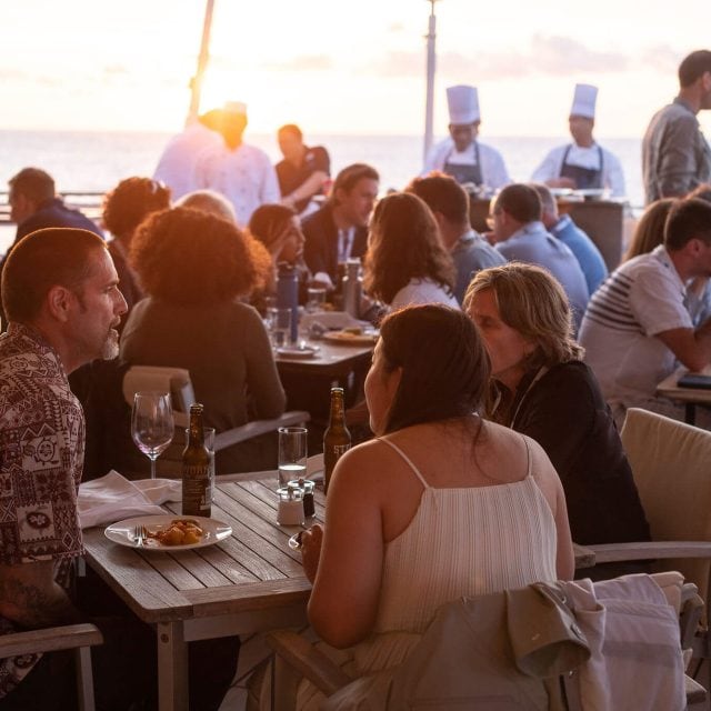 Bistro outside - Heritage Adventurer