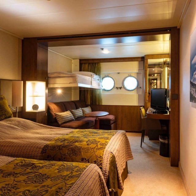 Deck 3 Main Deck Triple - Heritage Adventurer