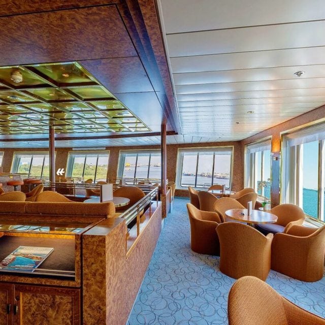 Observation Lounge - Heritage Adventurer