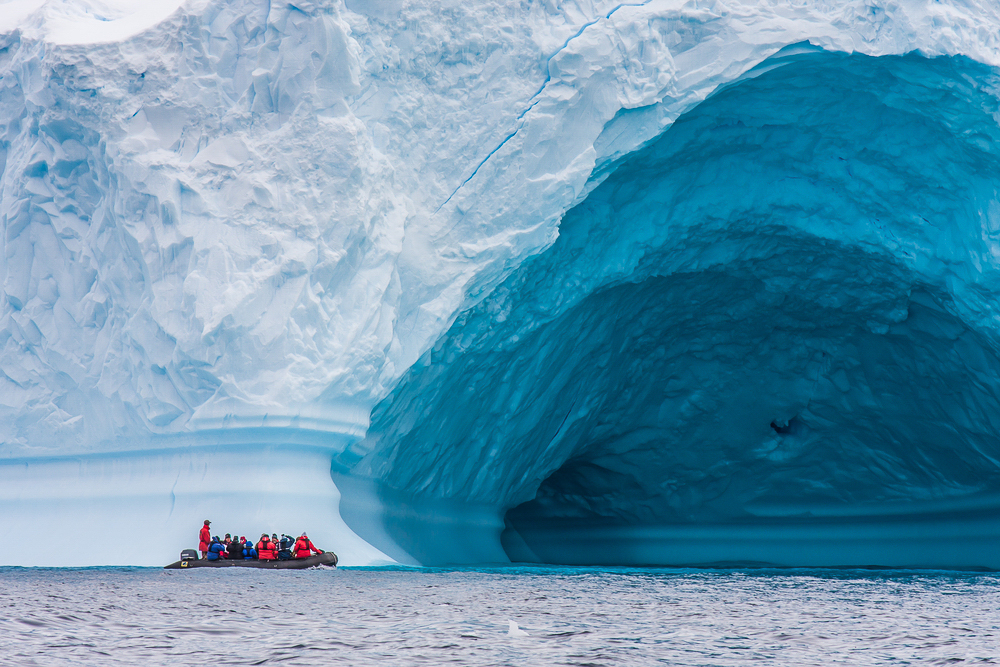 Zodiac cruise, Antarctica