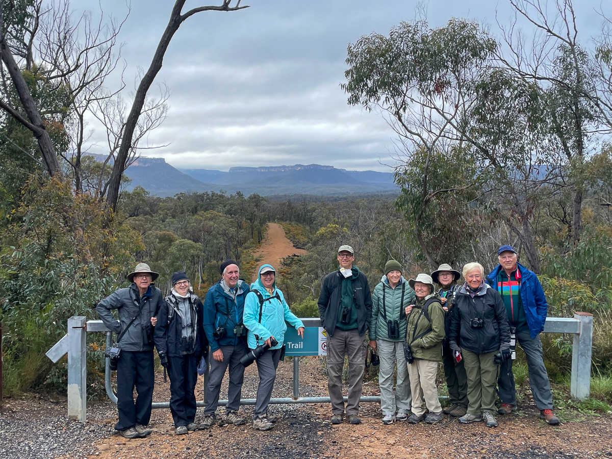 Eagle-Eye Tours guests at Capertee Valley