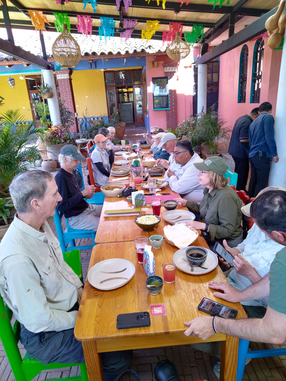 Lunch en route to the Sierra