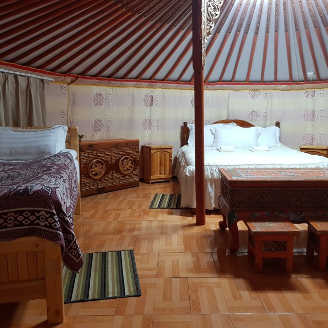 Ger with beds