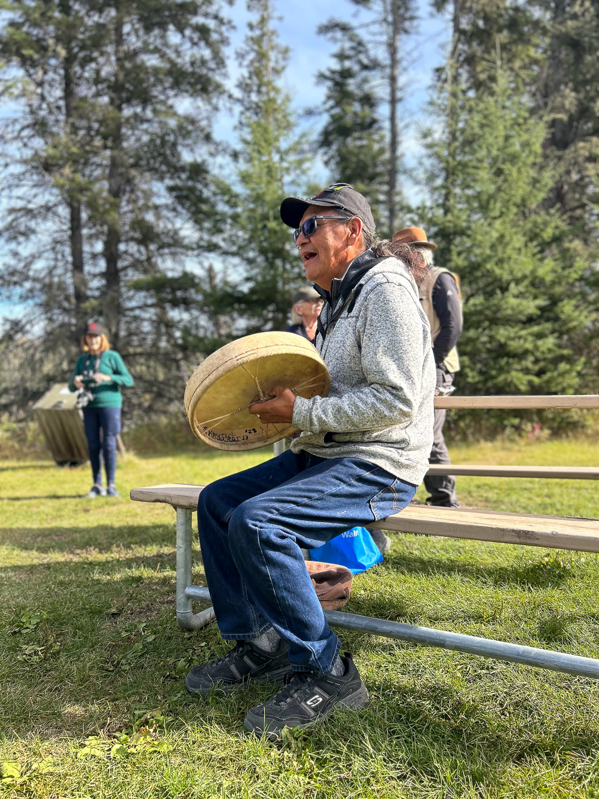 Wilson Bearhead drumming