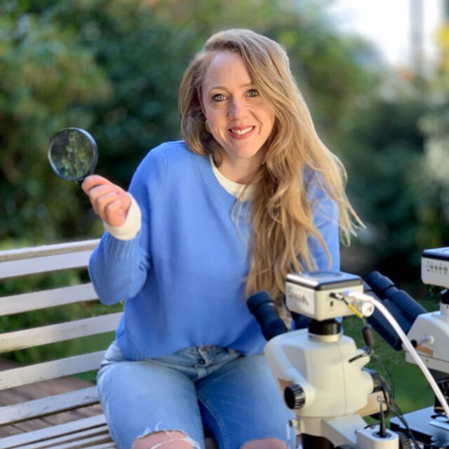 Lindsey Gray - Ecologist and Bird Guide