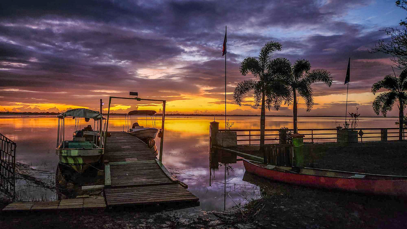 Sunrise at Crooked Tree