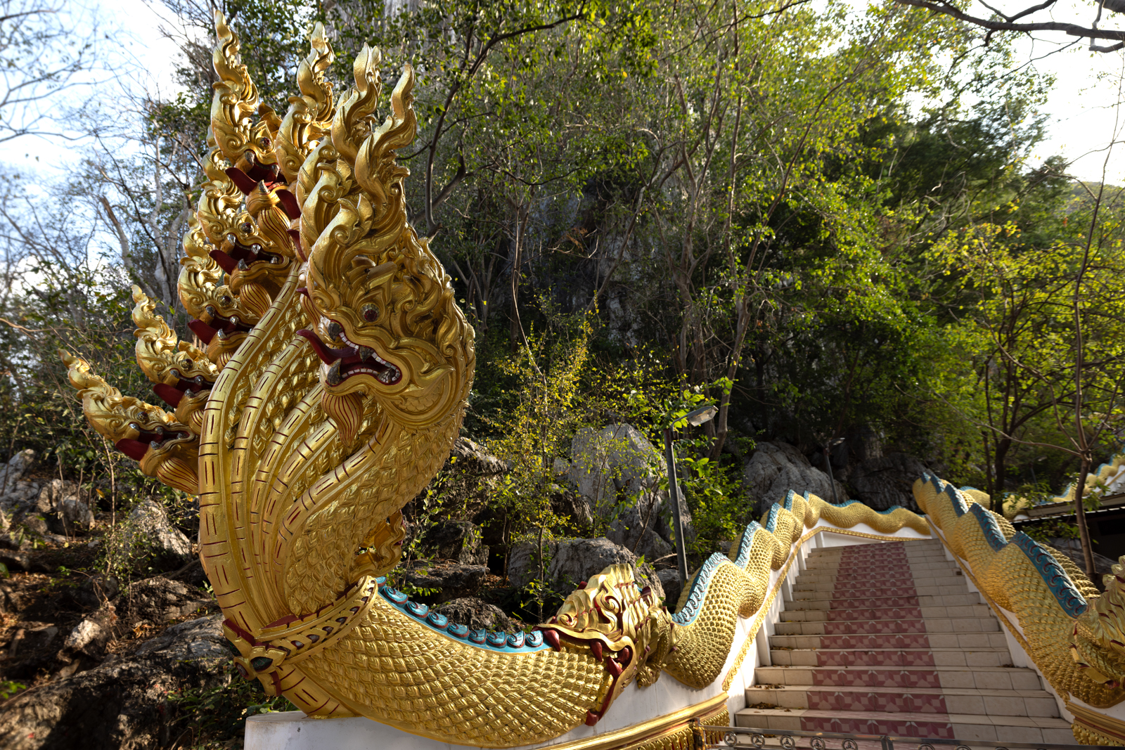 Wat Phra Phutthabat Noi