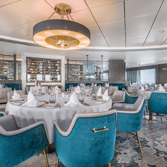 Beagle Restaurant, Ocean Victory - Ocean Victory