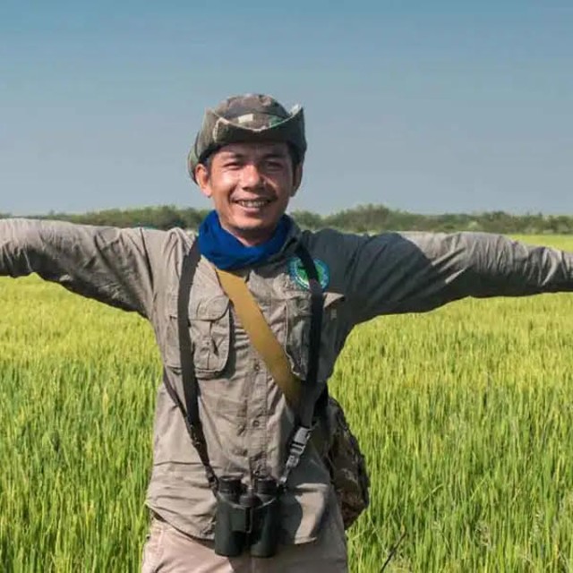 Naran Sophal CHEN - Bird Guide