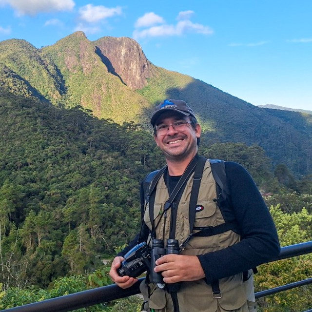 Carlos Gussoni - Bird Guide