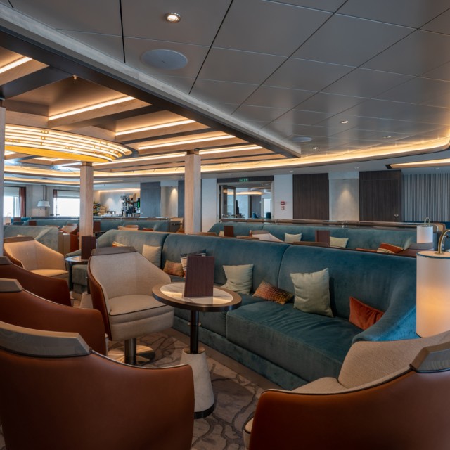 Lecture Lounge - Ocean Albatros
