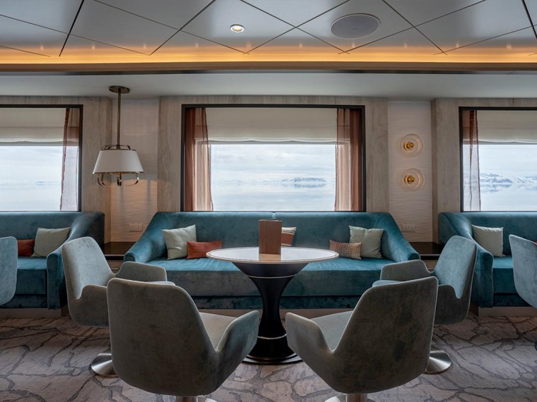 Albatros lecture lounge