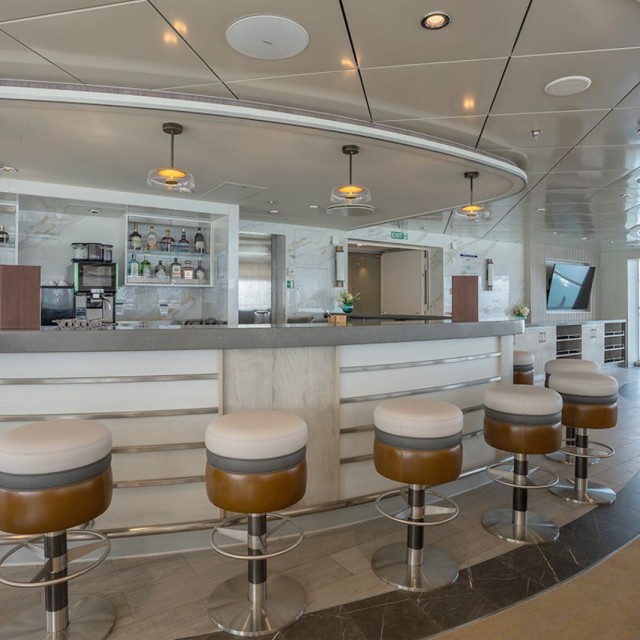 Observation Lounge - Ocean Albatros