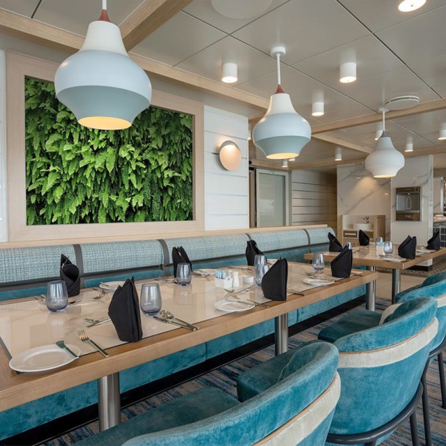 Bistro Restaurant - Ocean Albatros