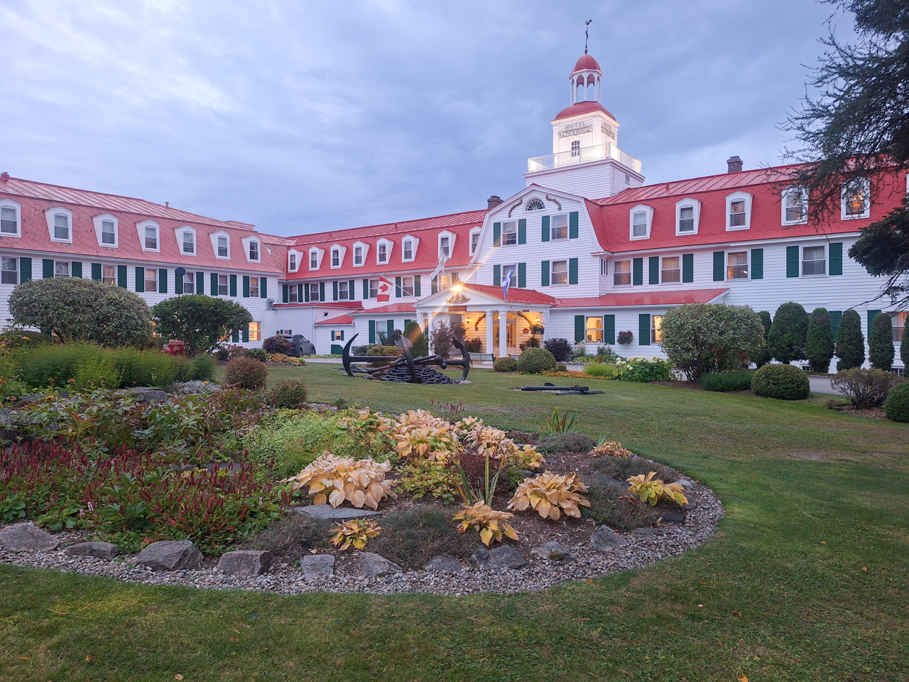 Quebec in Fall Trip Report (Sep 22 – Oct 1, 2026)